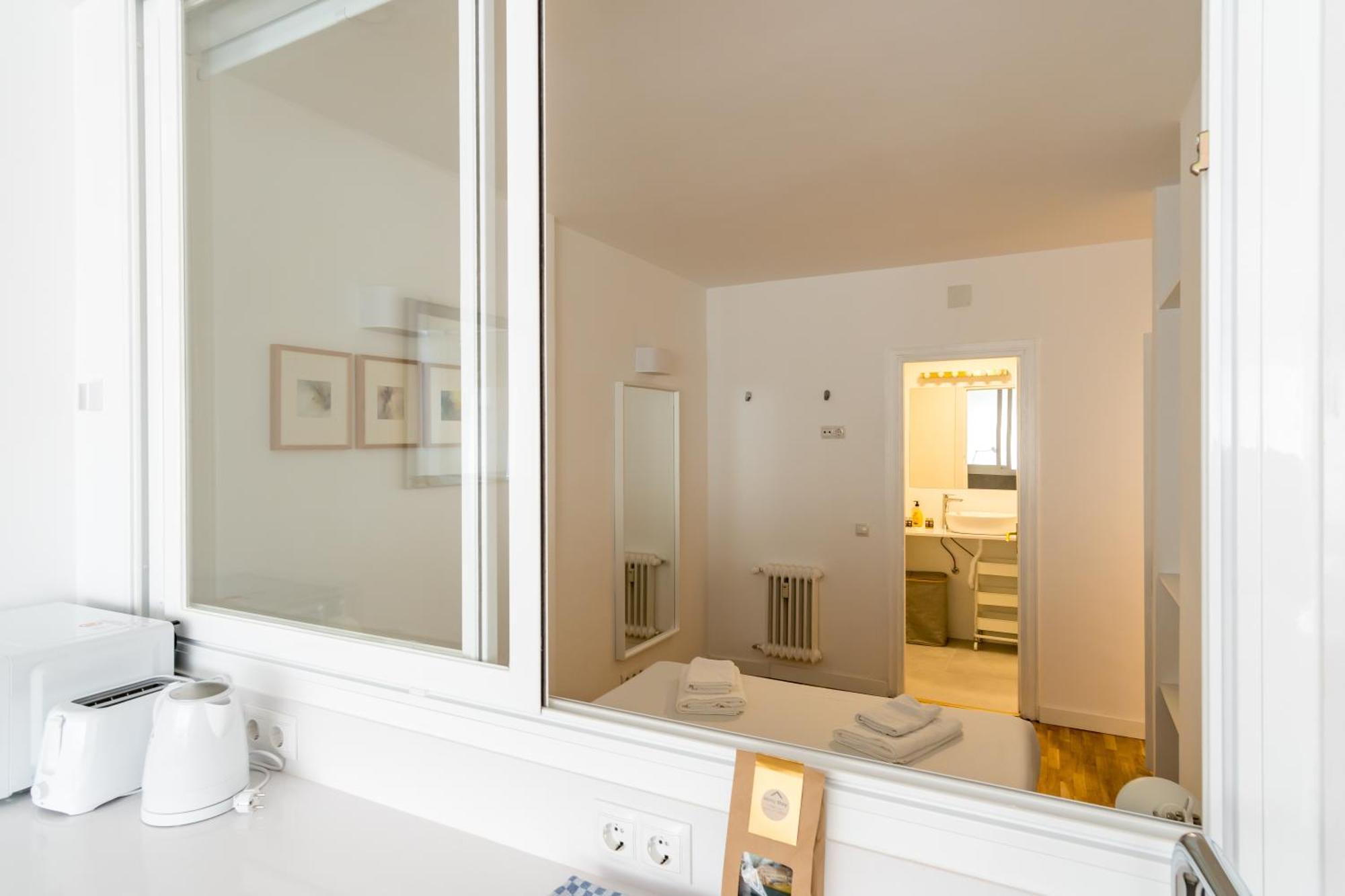 Bright And Cozy - 1Bedroom 1Bath - Las Letras Madrid Eksteriør billede