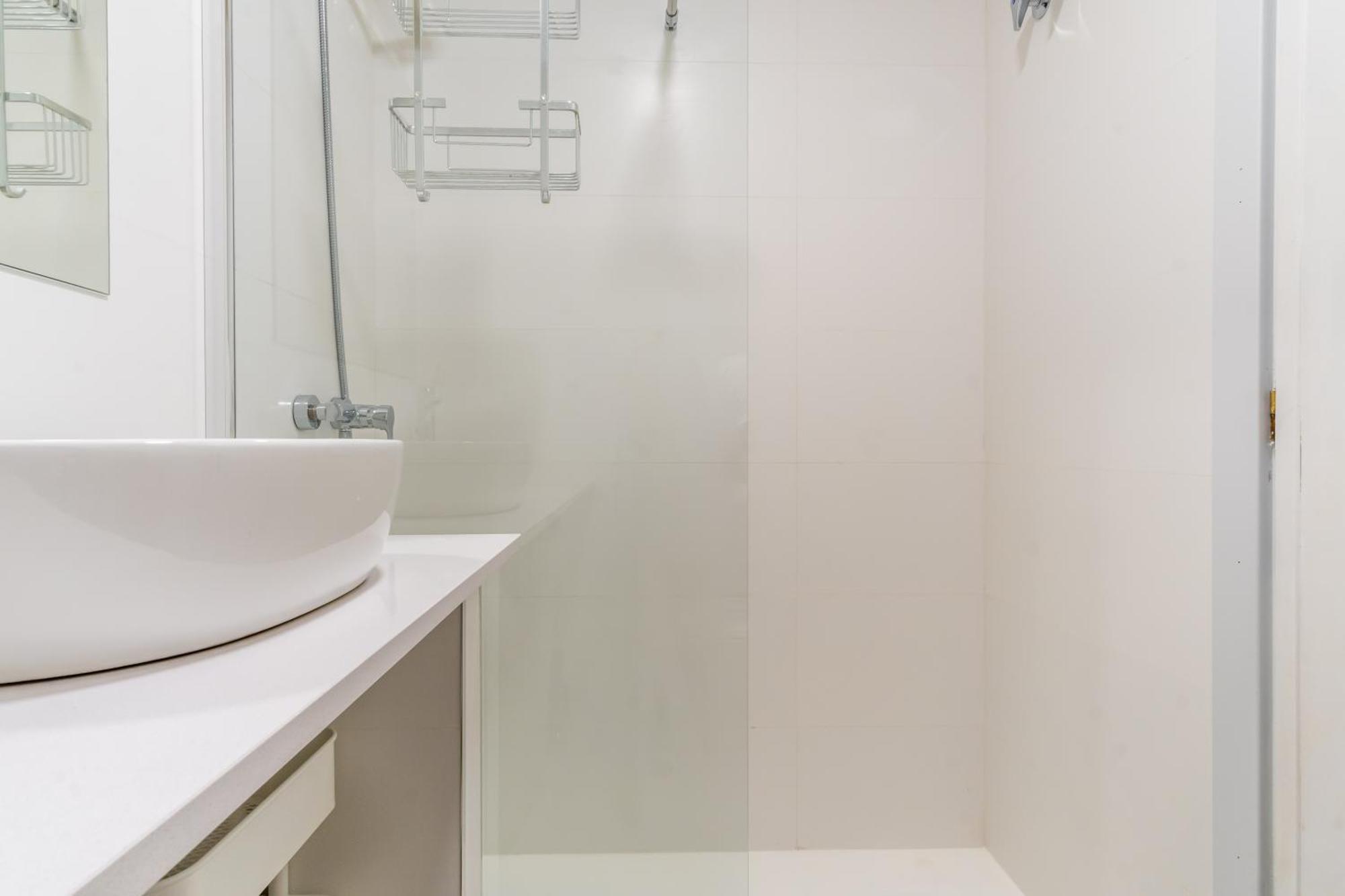 Bright And Cozy - 1Bedroom 1Bath - Las Letras Madrid Eksteriør billede